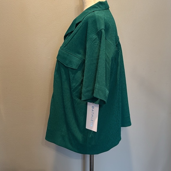 Athleta vibrant green Echo Button down top NWT - Picture 4 of 10